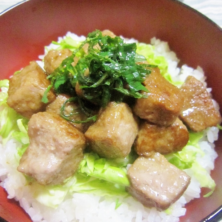 わさポンで絶品♪簡単サイコロステーキ丼